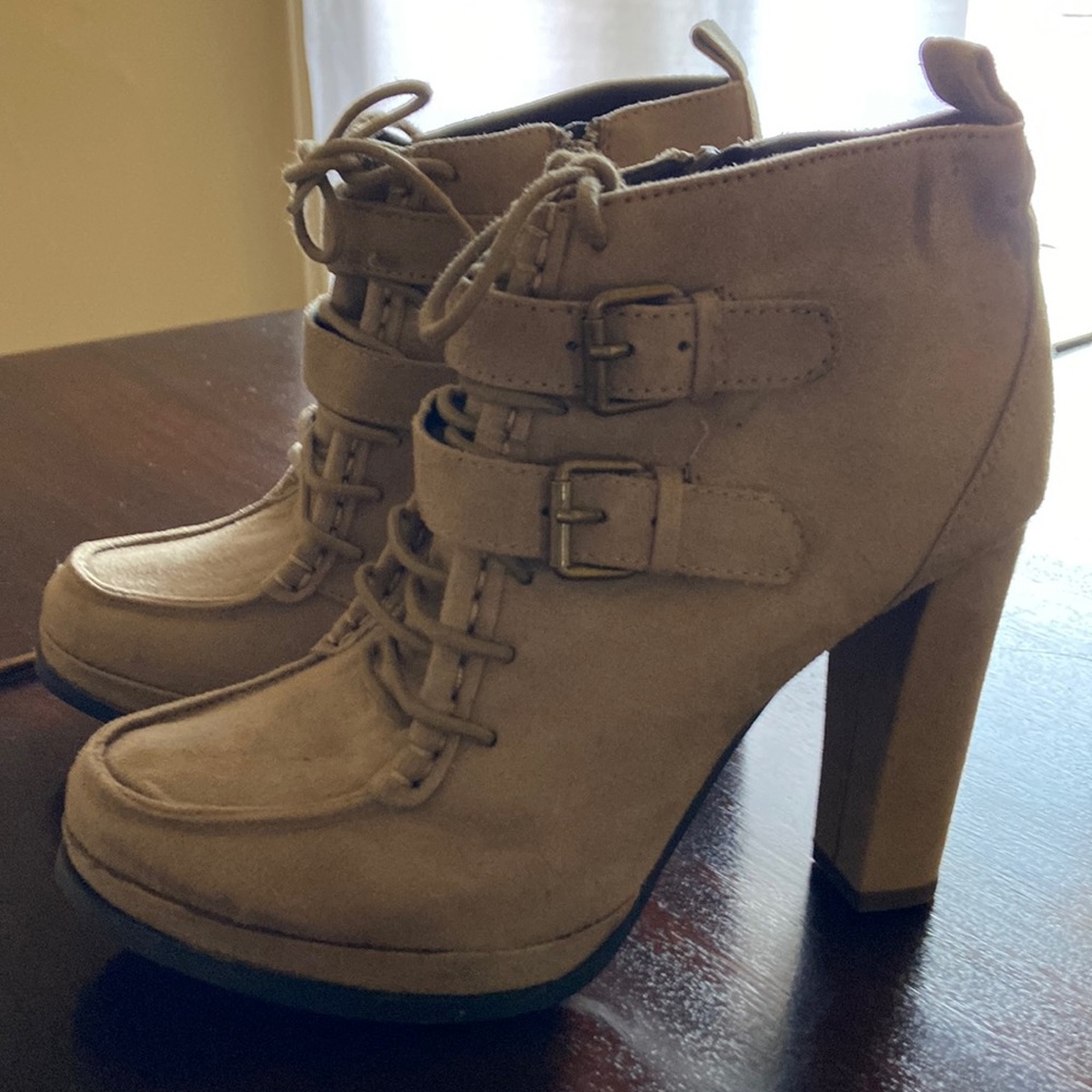 Womens Booties